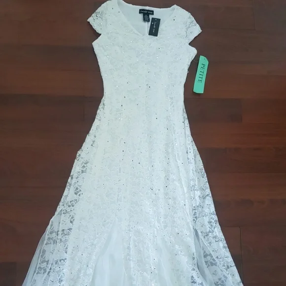 New Evening Long Maxi Dress White Beaded Lace And Mesh | Color: White | Size: 6 | Tresha2020's Closet